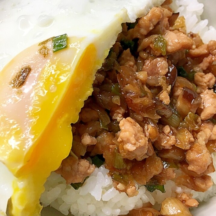 挽き肉の甘辛バジルご飯 レシピ 作り方 By Sakurasaku桜 楽天レシピ 挽き肉の甘辛バジルご飯 レシピ 作り方 By Sakurasaku桜 楽天レシピ